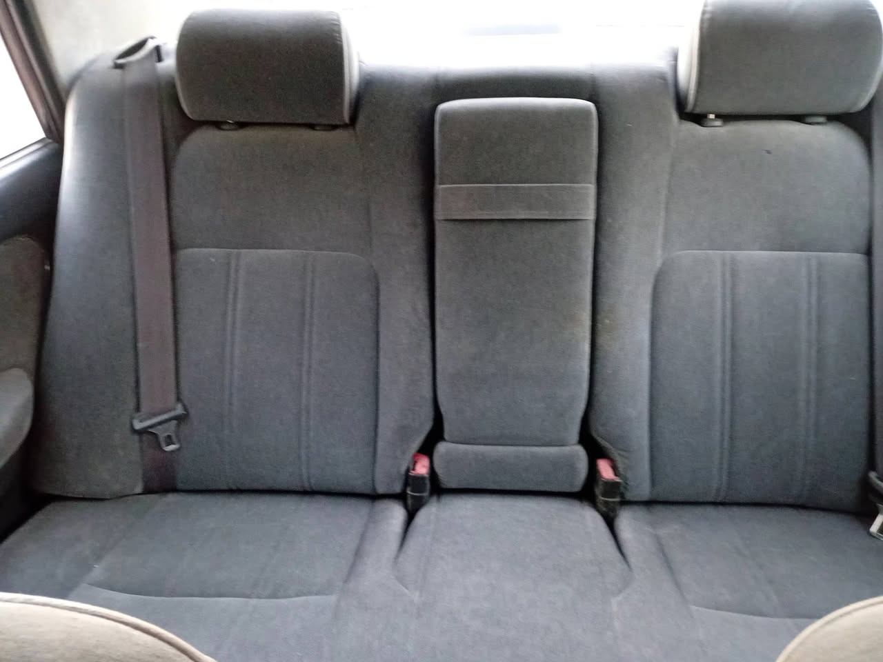 سياره راس ثور تكم ابتر  موديل 2000مكفوله من ضربه بيه صبغ(***********)
