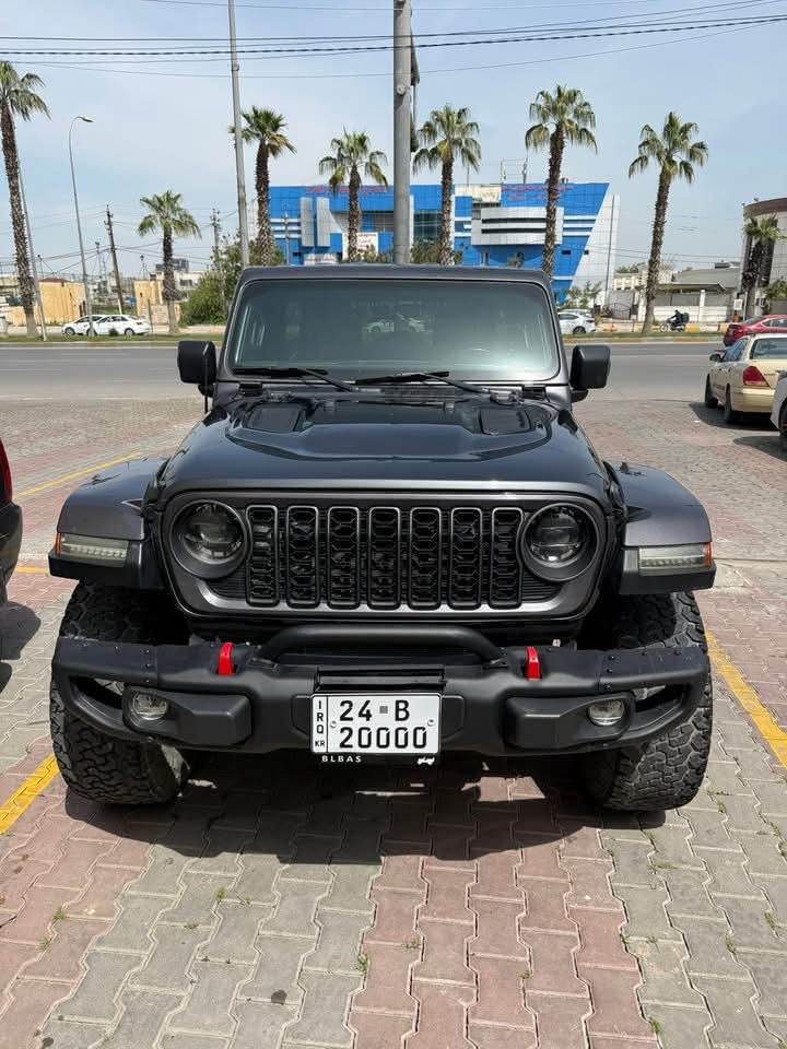 اسلام عليكم
راگلنر ريبكون موديل 2021كلين 2000 تيربو فقط بانزين موصفات الريبكون معروفه السياره احله من الصوره وباستخدام وعنايه جيدة 

السعر 260 $

مكان السيارة كربلاء للاستفسار 

***********
