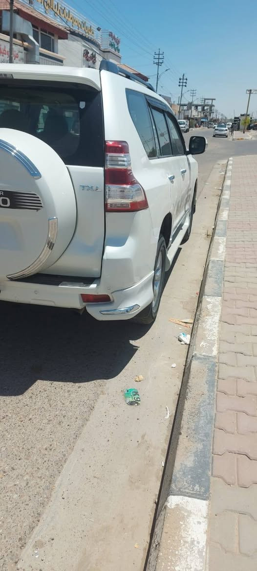 للبيع او مراوس ب لاندكروزر ١٣ ١٢ ١١حسب قناعه  برادو موديل ١١ محدثه ١٧ رقم بغداد انكليزي مكفوله من صبغ عده شخط باب سايق موضح بل صوره مكينه جديده تخم تاير سياره وضع شركه مال جناي *********** واتساب  ما متواجد عل فيس
