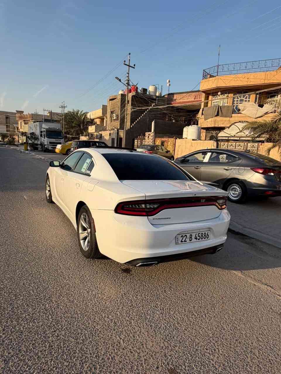 دودج جارجر وارد كندي ٢٠١٦ sxt كفاله عامه 
رقم اربيل ماشيه ٩٠ ميل 
مواصفات فتحه شاشه تشغيل عن بعد سماعات اللباين كشنات امامي تدفئه سياره جاهزه للأخير طخم تاير حداديه تبريد مكينه كير اكسل كفاله 
سعر٢٣٠مجال بسيط 
عنواني بصره 
بيها الدعاميه الاماميه مصبوغه وبارد كد اربع صابع بل بنيد ما بين فقط رقم الهاتف ***********
