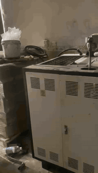 مكينة اكواب ورقية للبيع بسعر مناسب للاستفسار ***********
