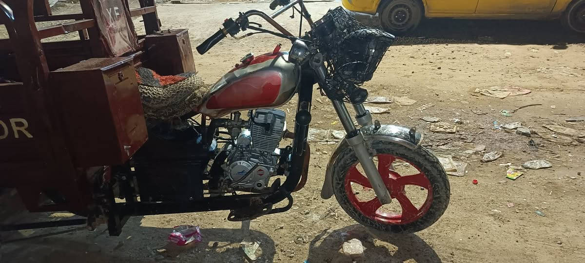 السلام عليكم شباب ستوته للبيع موديل 19 محرك 2025
 شاصي مضروب باج السعر مليون و100 بيهاجج مجال شيء***********
