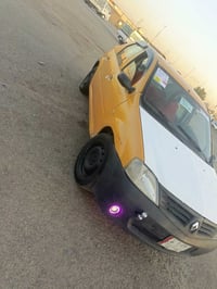 رينو لوجان 2009 مكينه وقير مقفول هيئه وغرامه مصفره الف ما عليها ب 25  ...