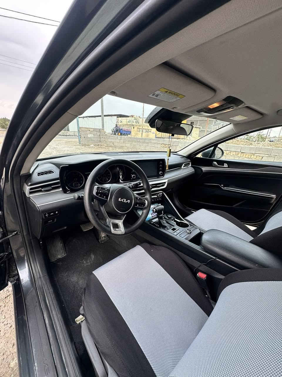 السلام عليكم

K5موديل 2023

مكينة 1600 تيربو

بصمة تشغيل عن بعد

نقاط عمياء

تحديد مسار

مثبت سرعة

رادار امامي وخلفي وجانبي 

و باقي المواصفات ما عدا الفتحة

ضربتها كلش حلوة 

جميع الايرباكات سليمه
رقم مثنى بااسمي

اي استفسار اتصال على الرقم او الواتساب
***********
