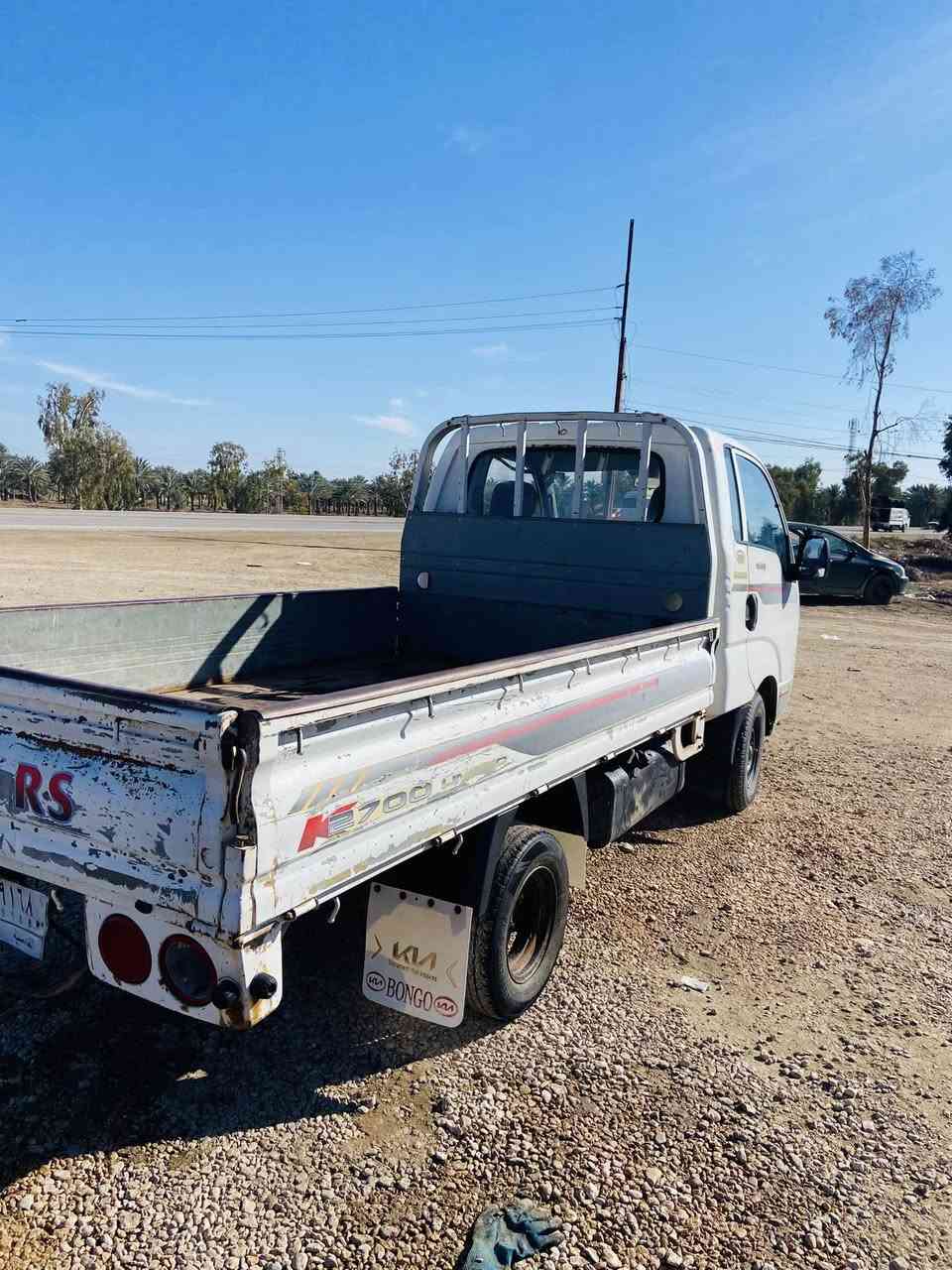 سلام عليكم لبيع  تبريد ثلج سياره مكفوله تحويل ثاني يوم سعر ٩٠ وبه مجال مكان مشروع المحاويل ***********
