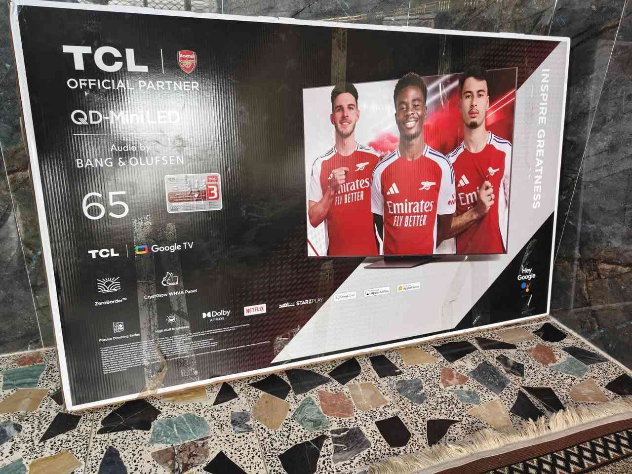 شاشة tcl c8k  حجم 65 اعلى فئة جديدة غير مستخدمة للبيع السعر مليون و550 مجال بسيط عنوان بغداد اي استفسار عالرقم ***********
