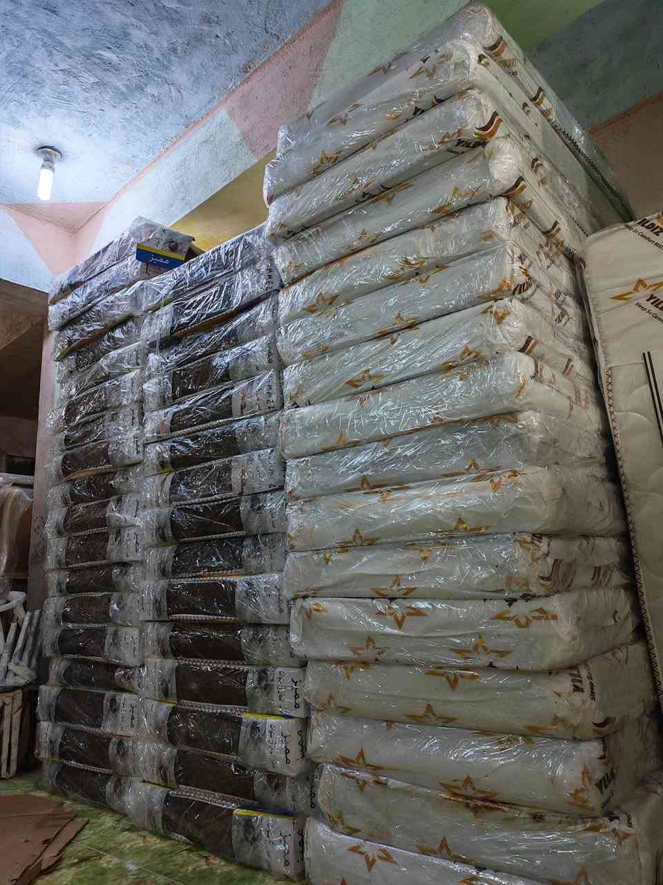 البيع بالنقد والقسط المريح
على بركة الله وصل لمعرض القزاز للاثاث الجاهز في الشطره قرب مطعم الكرار بشارع البريد
دوشك نفر واحد أصلي وبضمان حقيقي 
قياس 190سم في 90 وارتفاع 15 سم السعر 50 الف
ودوشك نفر واحد باب ثاني 
قياس 190سم في 90سم وارتفاع 15سم ب 35 الف


**إذا كنت صاحب هذا الإعلان وتريد حذفه لأي سبب، رجاءا أرسل رسالة إلى الدعم الفني**