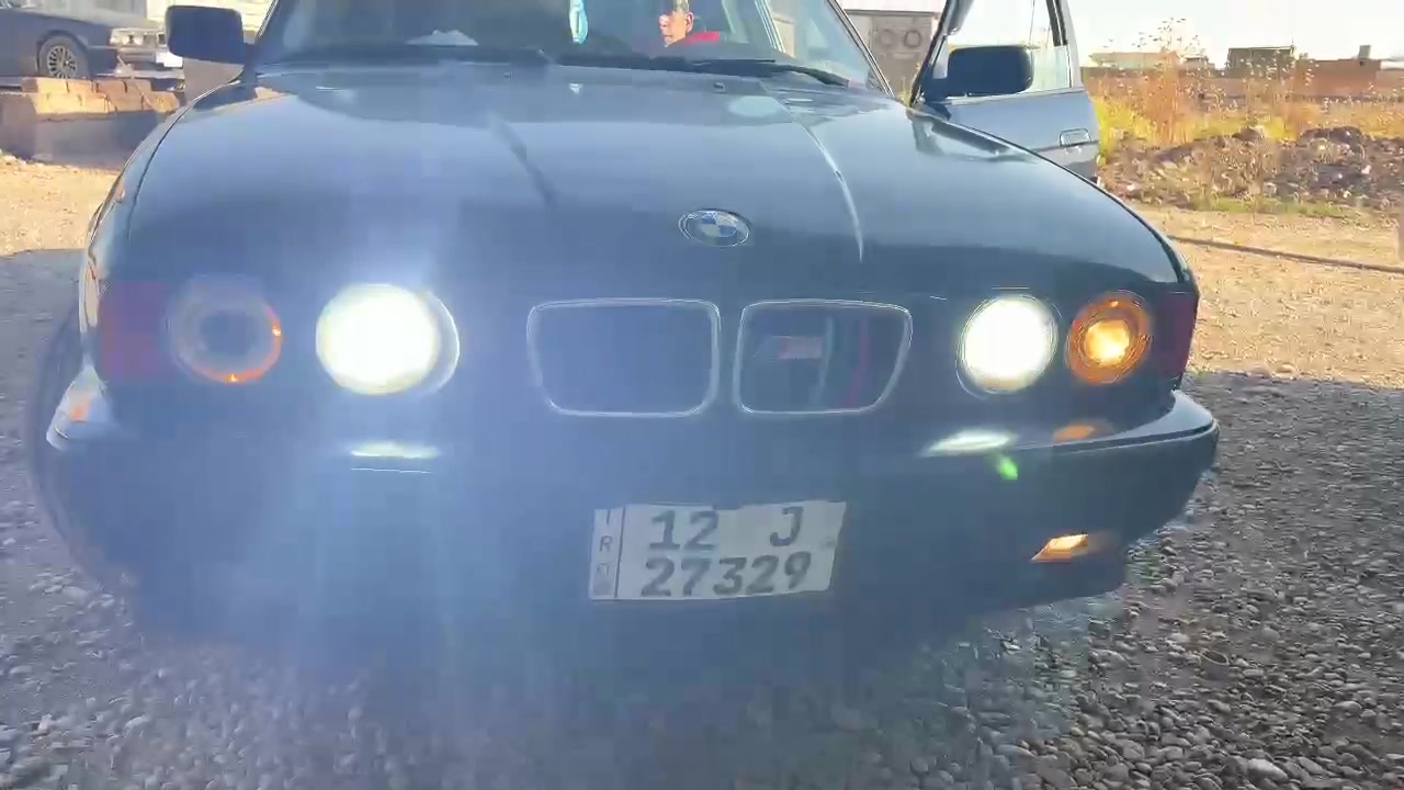 #وين_جماعة_الBMW وين الي يكولون ضونه ناصي تعال يمي
 جبتلكم زينون الاصلي ابوضمان اصلي حقيقي اذا مو عالي يرجع شرط 
هذا احد الزبائن شد زينون السيارته 
فقط في كماليات عزوز للسيارات زينون ابوضمان الحقيقي 
#العنوان_القيارة_مفرق_قرية_اجحلة_الشارع_العام 
للتواصل ***********
#لايك_مشاركة #اكسبلور #جنوب_الموصل
