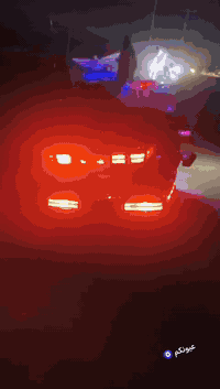 سلام عليكم دراجه كولدن للبيع معدله بل كامل من نياكل من سماعات من دمام سستم نيكلات شاشه تاب هواءيات السعر ٤٠ وبيه مجال  للتواصل *********** وبيك خير وتدلل
