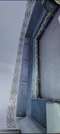 متاح قنفات للبيع  عدد 2 1 قياسه 8 ونص متر 2 قياسه 7 ونص متر رقم الهاتف...