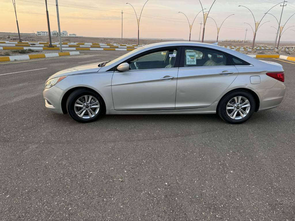 السلام عليكم اخوان للبيع سوناتا 2011 امريكي رقم سليمانيه الجديد محرك كير شرط بيهه صبغ بنيد سعرهه 98 وبيهه مجال لشراي مكاني بغداد حي الحسين الاستفسار *********** بغداد, العراق
