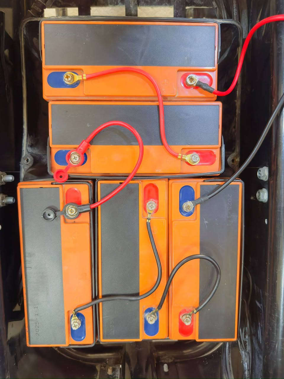 مكلف بل نشر
للبيع موطور شحن الأخوين 2024 موطور نضيف وبطاريته علا فحص كهربائياته كله شغاله 
السعر 465 وبي مجال 
للتواصل ***********
