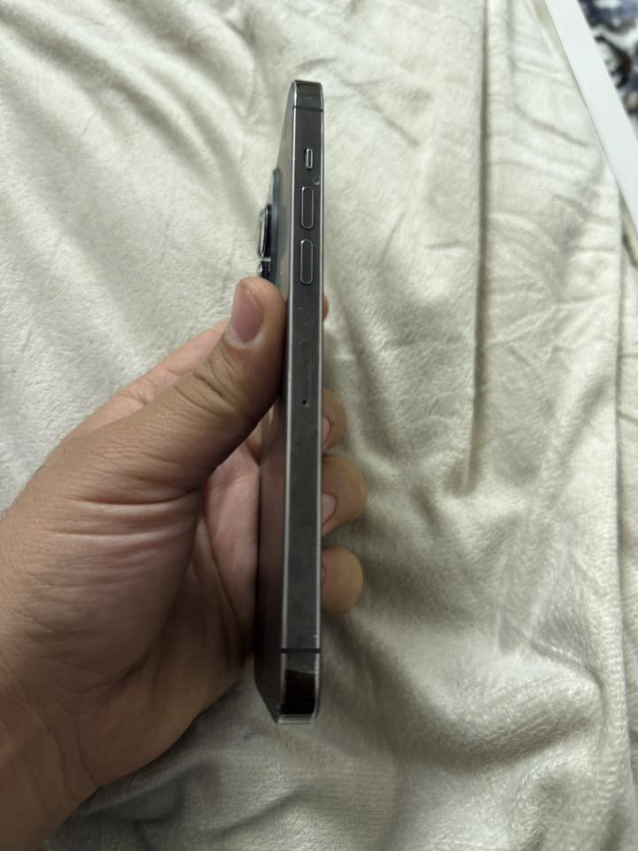 ايفون 14 برو ماكس
ذاكره 256 بطاريه 93
دبل سيم ZAA
فقط مبدل ضهر نضافه 90‎%‎ سِعرو 700 الف
***********
***********
