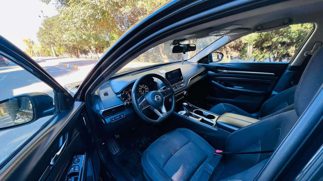 نیسان التیما 2021 مواسەفات SV. بۆیاخی 5 پارچەیە سۆنەر و رەقم شانسیم داناوە. گیر و مەکینەی بئ عەیبە ٦٠ میل رۆیشتوە. سەنەوی و رەقم تازەیە تاکو 2027. سەیاریەکی پاکە ١٤ گەلا غەرامەی لەسەرە لەدوای معامەلە دەیگەرینمەوە. سعر فرۆشتن 123 گەلا. 
شوین. کەلار
***********
واتس اپی لەسەرە
*********** كالار, السليمانية
