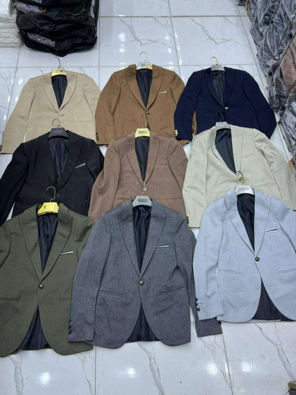 جاكيت خامه ايراني خامه اصلي 

الشد 10قطع 105

السيري 5قطع 

القياسات 44/52


**إذا كنت صاحب هذا الإعلان وتريد حذفه لأي سبب، رجاءا أرسل رسالة إلى الدعم الفني**