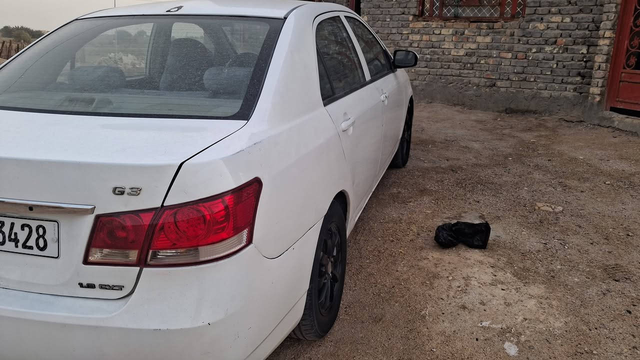 سلام عليكم سياره بيوادي ١٣لبيع مراوس بتكسي وبيع سياره تخم تاير حداديه جديده   رقم نكليسي وبسمي سعره ٥٢وبيه مجال رقم ***********
