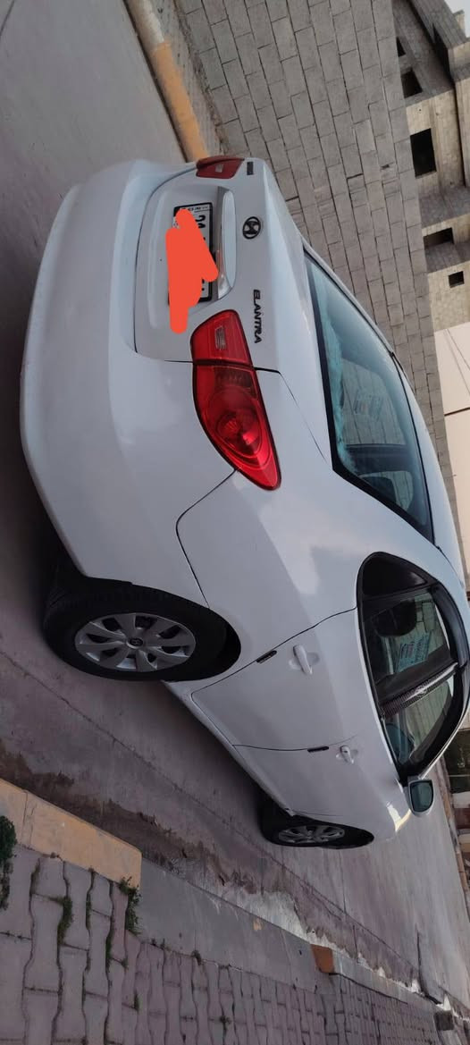 هونداي النترا للبيع
تاجيه على صفحة 
موديل 2010
مو صبغ عام 
بس ابيعها صبغ عام 
السعر 73 
المكان الموصل 

***********
***********
