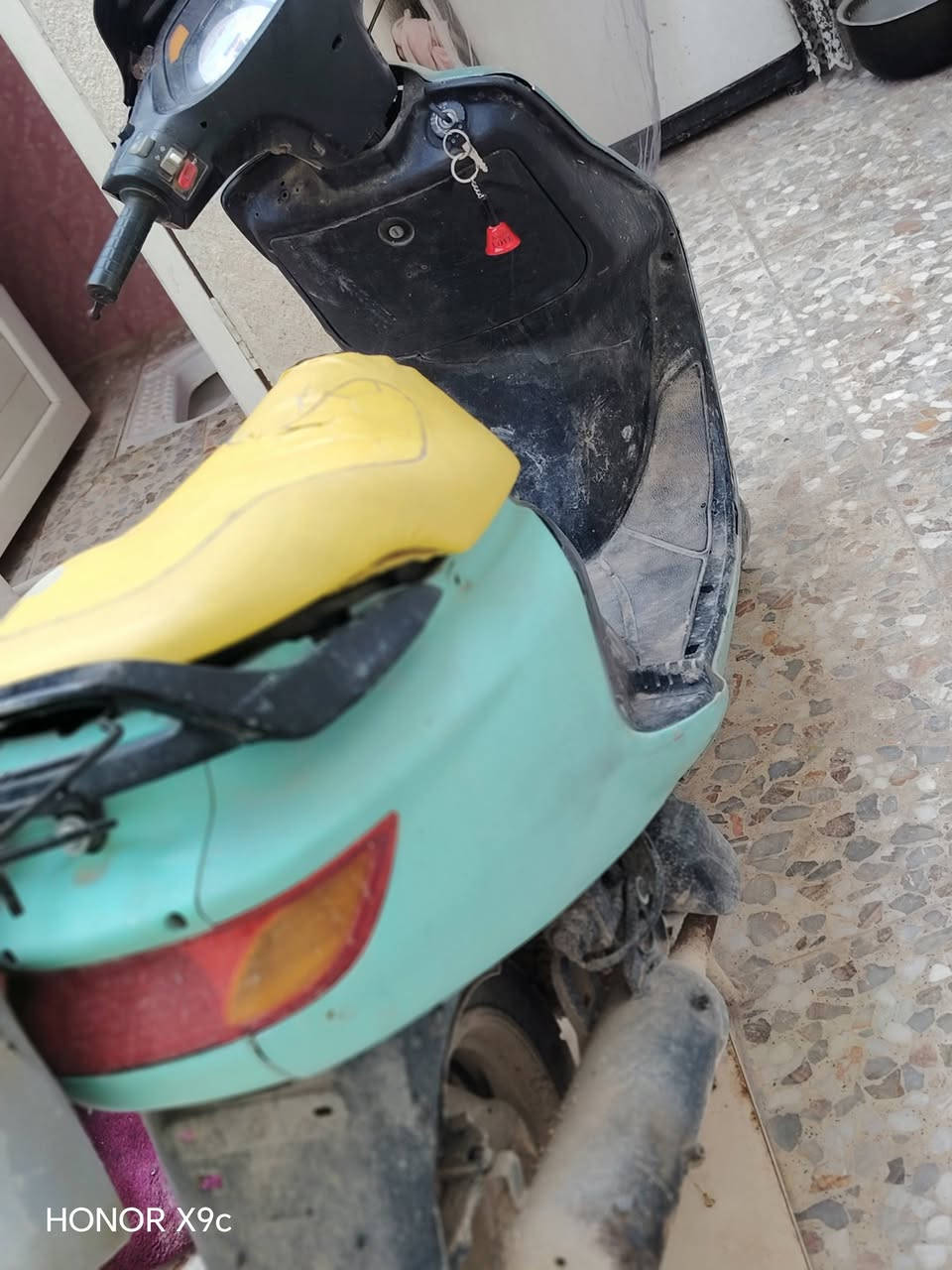 سلام عليكم دراجة فراشة فحل للبيع الدراجة بيهة بخار وعوزهة ترتيبات سعر 250وبيهة مجال قليل حك الجية مكان نجف بل حولي بشارع 30الاول الاستفسار مراسلة خاص او رقم ***********
