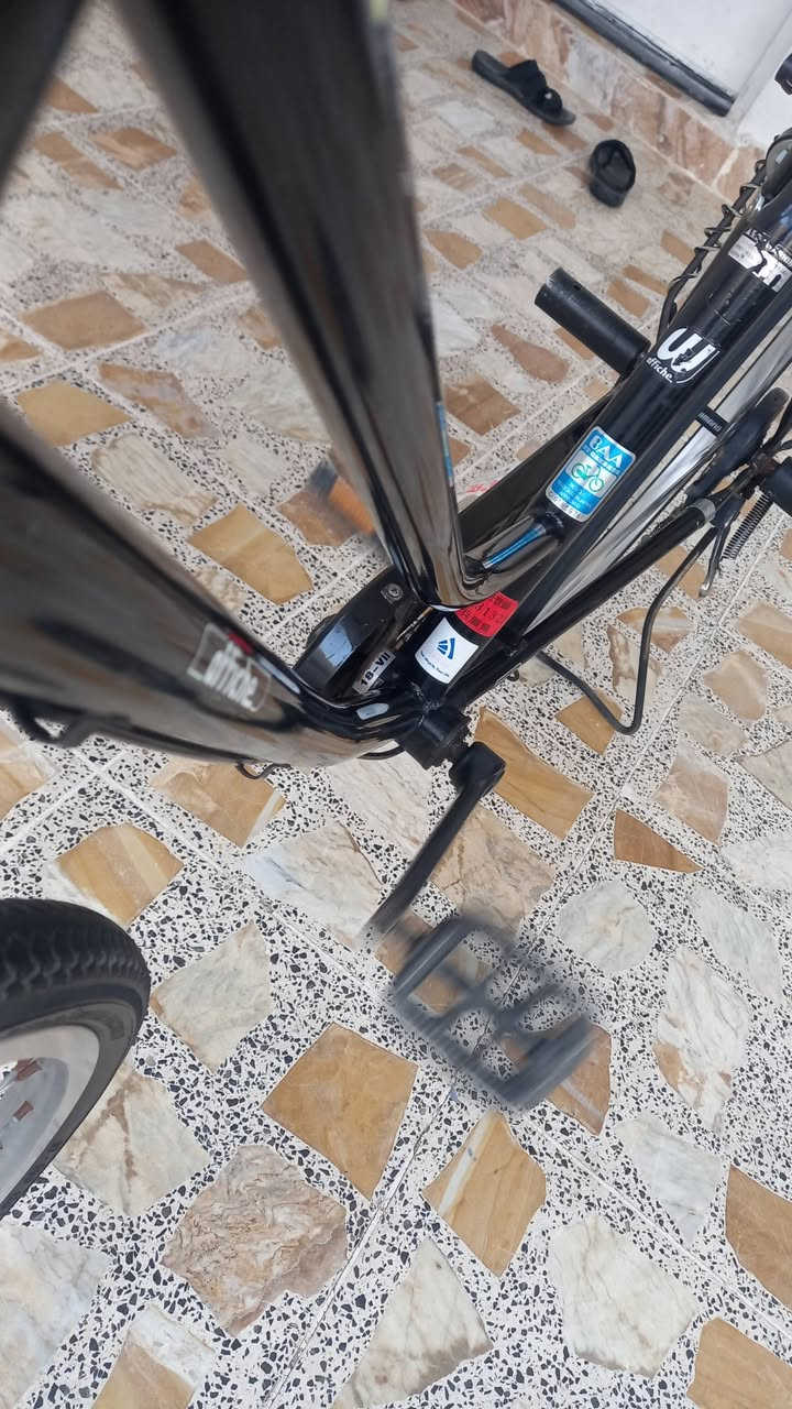سلام عليكم  بسكل حجم 26 حويه للبيع  سعر 90 بي مجال   جملقات ويه  كمل  مكانك 55


**إذا كنت صاحب هذا الإعلان وتريد حذفه لأي سبب، رجاءا أرسل رسالة إلى الدعم الفني**
