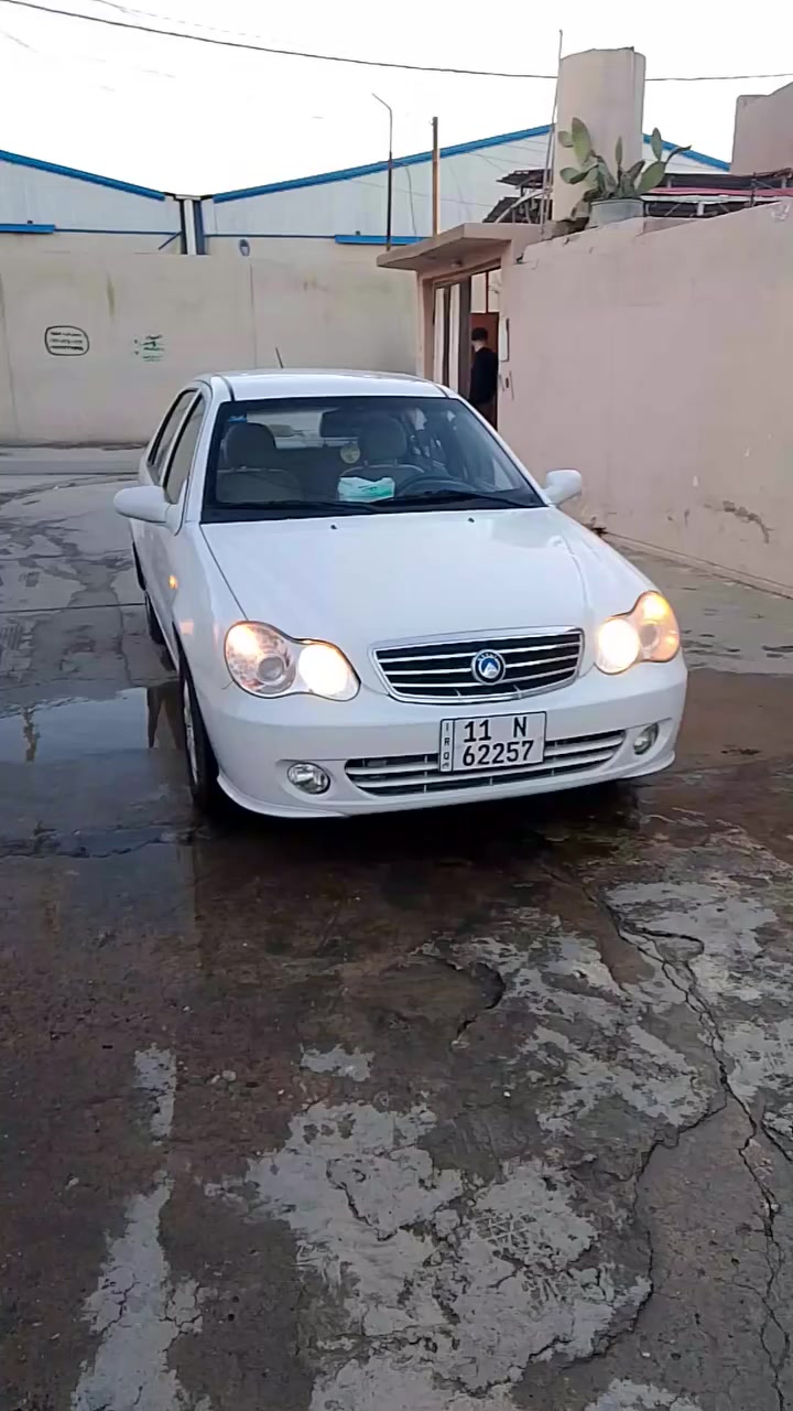 سيكي موديل 2012 رقم بغداد دولي انكليزي شرط التحويل شرط المحرك وكير وكهربائيات وتبريد كلها شغاله بدون ضرر وبدون صبغ ماشيه 166 مسجل شاشه سيارة جاهزة مال بيت السعر 49 وبيها مجال للاستفسار *********** أو ***********
