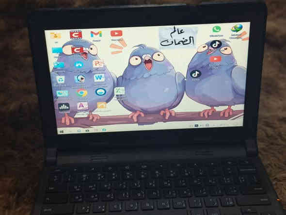 سلام عليكم لابتوب مراوس بايباد للتواصل *********** واتس وخط هم ماسنجر موجود
