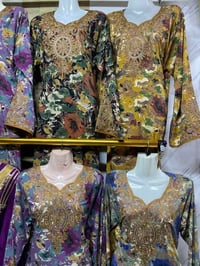 ملابس بنات • موديل • حجز