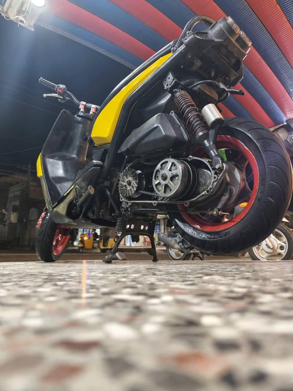 سلام عليكم 🍋
سكنس جبليه 🛵
دراجه حلوه ومرتبه 
مكينه ناعمه لا تبخير ولا تنقيص
كهربائيات كلها شغاله 💡
لون مميز 
كلجات رياضي
معدل 120
زوج تاير جديد
دراجه نكره سلف بكل وقت 
عليها ادامه عامه قبل يومين من بلك وكلجات ونوزل وجويتر وباتري🔋 ودهن LIQUI MOLY 
سعرها 950 🔐
مكاني ميسان مغربه .... 

*********** 📞
