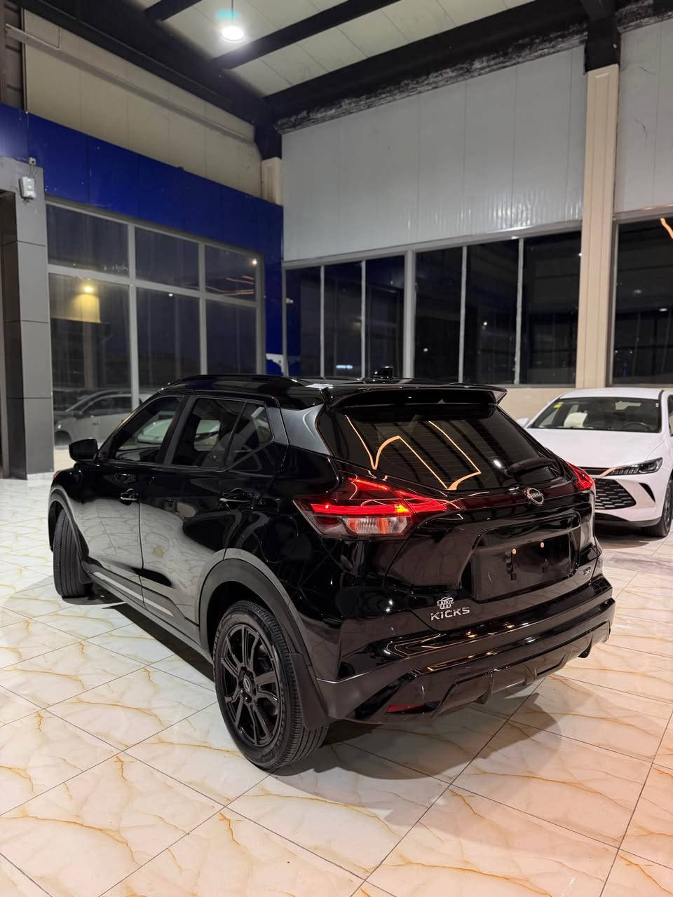 NISSAN KICKS SR
2023
سياره شبه باب خلفى و سبه دكمه سبخ
ارباك دكمه سيستم شريكه
سياره فول فول ماصفات 
شخال بصمه 
لاويت ٣ عدصات و ليد
٥كاميرات
فتل حساس و رادار
داخل لونن 
شاشه كبير
مابيها اى ناقص فى سياره
سياره بدون رقم موقت كاتى
مكان سياره : دهوك
مجمع تيرمنال رقم معرض ٥٤ لاريس كاريس
رقم: ***********
سعر : ١٣٥ ورقه و بها مجال. سميل, دهوك
