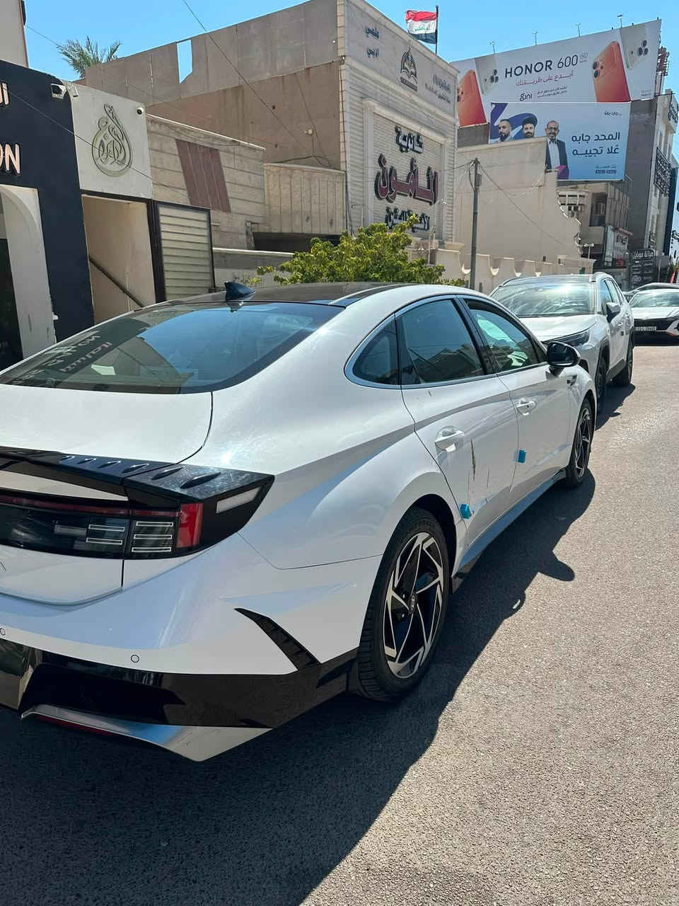 بسم الله الرحمن الرحيم
🚘 هيونداي سوناتا 2025 خليجي مكفول كفاله عامه 

ام ضمان 3سنوات  شركة الأولى ￼

رقم. بغداد اب اسمي 

 ماشي 19 الف حقيقي 

محرك 2.5L المرغوب  نفس طبيعي 

✨ المواصفات فول 

 بصمة ( ابواب + صندوق ) 

 🟥الون ابيض 

🟥 تشغيل عن بعد 

🟥 شاشة جبيرة ( كار بلي + اندرويد )

🟥 واير ليس شحن 

🟥مثبت سرعة 

🟥قيادة ذاتية 

🟥تحديد مسار 

🟥 رادار امامي 

🟥رادار جانبي 

🟥رادار خلفي 

🟥كامرا دوارة ١٨٠

🟥مثبت ستيرن 

🟥سايد بريك بصمة 

🟥مودات قيادة ( نورمال - سبورت - سبورت بلاص - كوستم)

🟥 بانوراما 

🟥تبريد بيانو 

🟥تبريد قطعتين 

🟥لدات بلادية بالدشبول متغير الوان تتحكم بيهه بالشاشة

🟥كيجات بالعداد تظهرلك قراءة (حماوة الدهن - التيربو - العزم)

🟥كيجات دجتال تتغير ويا كل مود مثل ماموضح بالصورة

🟥كير دكمً ٨ سرعات + شفتات ستيرن 

🟥نظام سماعات BOSE اقوى انظمة سماعات

🟥جامات اوتو

🟥اوتو هولد

🟥كشنات جلد

🟥محرك 2500 نفس طبيعي 

🟥لدات امامي خلفي 

🟥وبعد هواي مواصفات بيهه/

الاستفسار اكثر اتصل على الرقم أو على واتساب ***********
