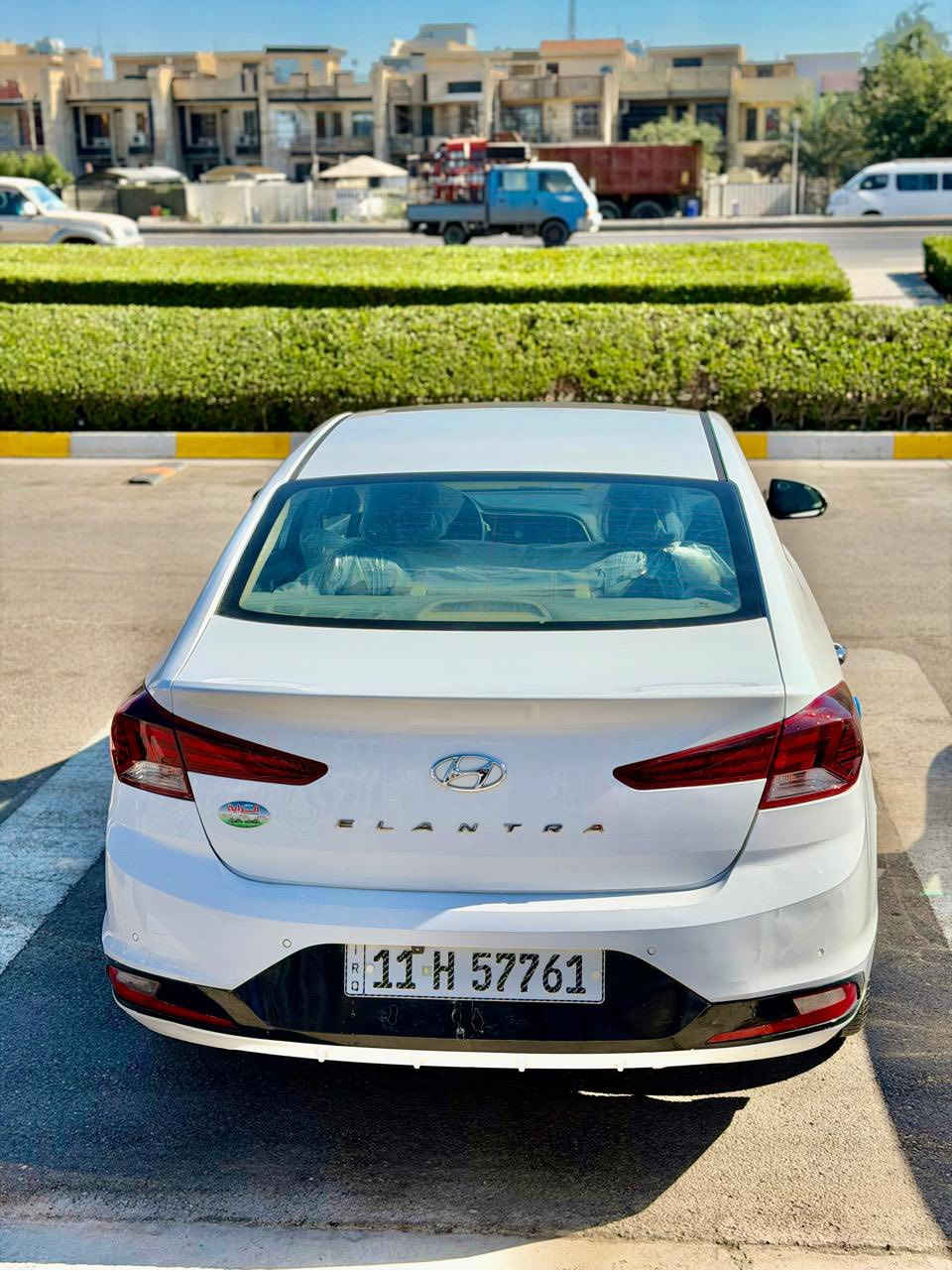 السلام عليكم بيع او مراوس
الانتره موديل 2020 ماشيه 100 الف بيهة شويه بل داير جاملغ الخلفي صبغ فقط فول مواصفات 
سعر 154 وبيهة مجال 
عنواني
بغداد الوسفيه ***********
