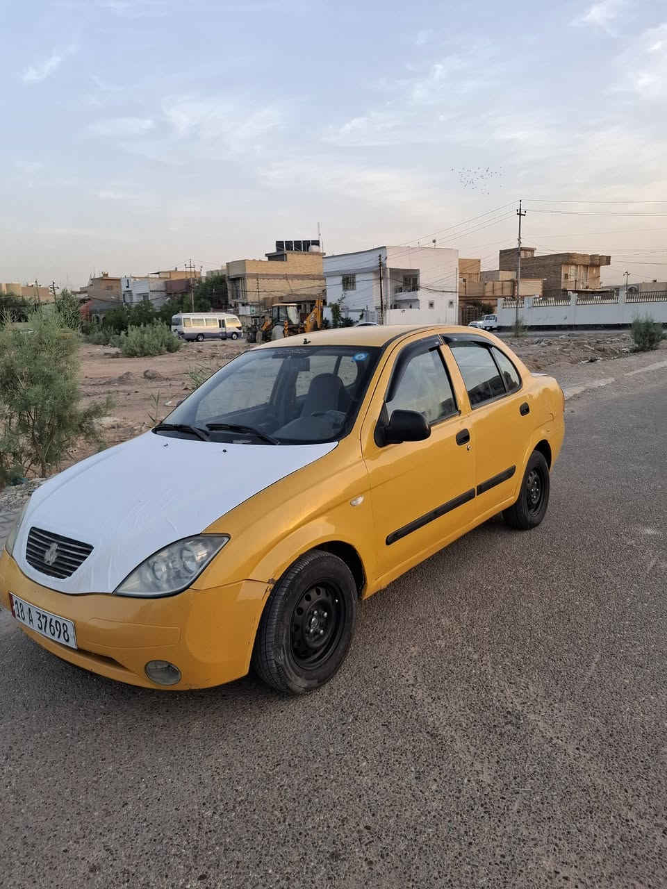سلام عليكم سياره طيبة موديل 16 سياره نضيفه تخبل مصفره هيئه وغرامات كير محرك حداديه تبريد كله مكفول كلشي ما ناقصه مال جناي سعر ب 32 مكان سياره كربلاء رقم الاتصال ***********
