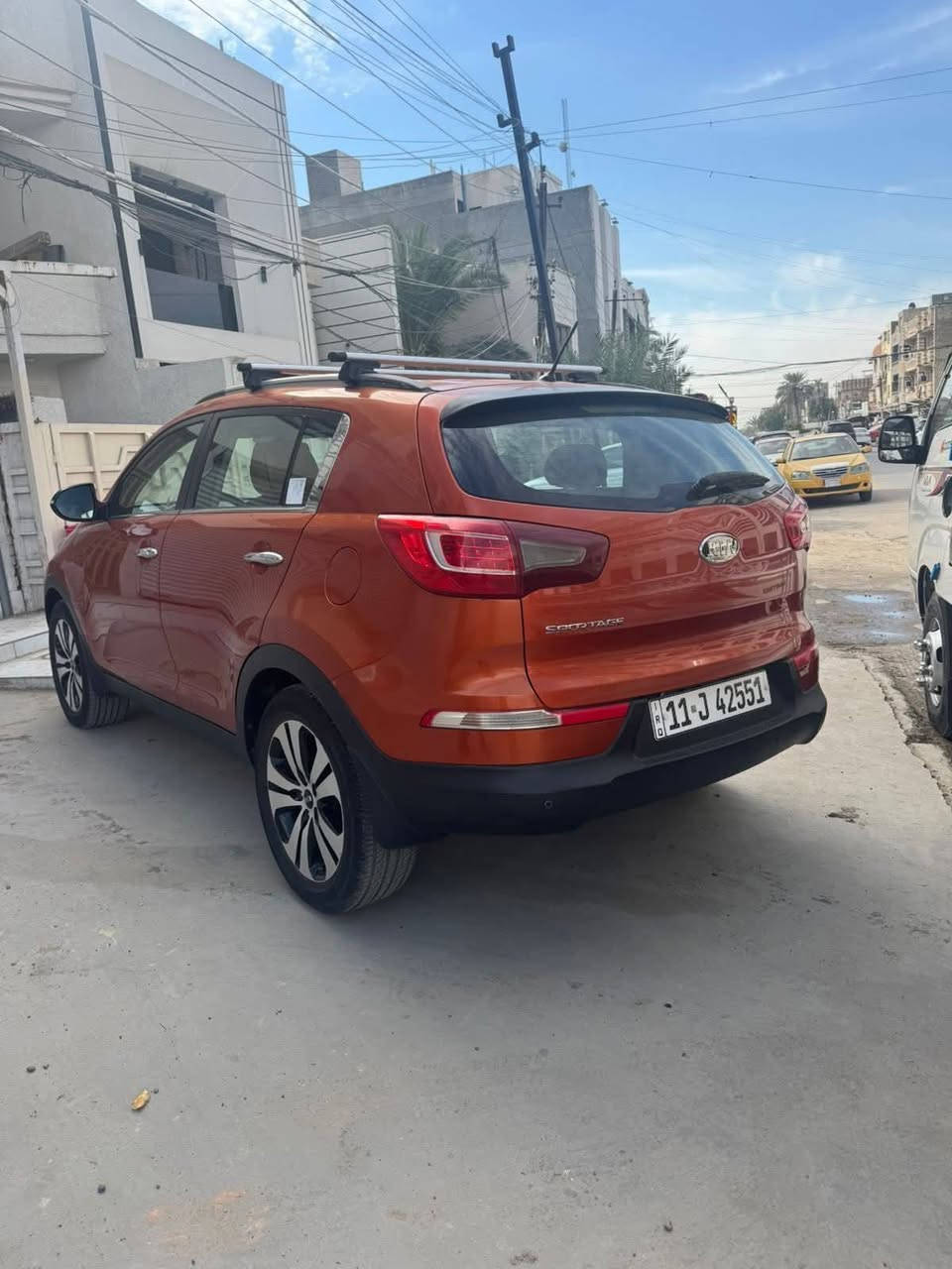 سلام عليكم سياره سبورتج موديل 2012 بيه خمس قطع بدون دواخل
مكينه كير مكفول سعر 128  اسفسار رقم ***********
***********
