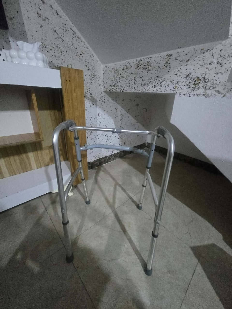 للبيع عربنه نضيف حيل سعر 150وبيه مجال 
بنكه ارضيه 45 شرط شقله 
ول مشايه 22 متابعه للحساب العنوان  حي الشرطه


**إذا كنت صاحب هذا الإعلان وتريد حذفه لأي سبب، رجاءا أرسل رسالة إلى الدعم الفني**
