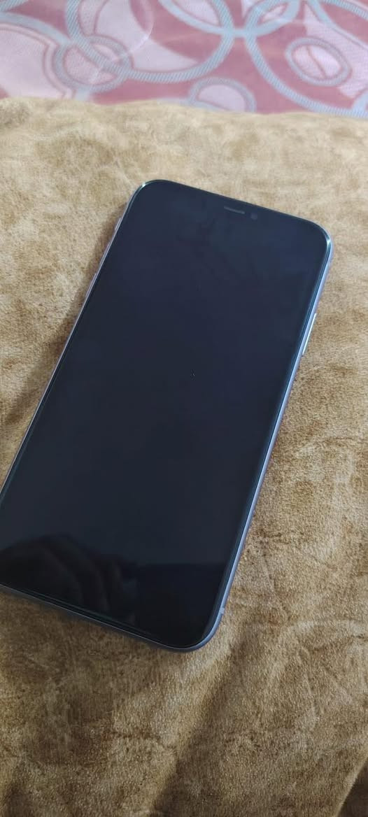 ايفون ١١عادي
الجهاز مرتب حيل نضافه ٩٠٪؜ بطاريه مبدله اصليه ١٠٠. السعر ٢٥٠ كلو شغال تستفسر أزيد راسلني خاص


**إذا كنت صاحب هذا الإعلان وتريد حذفه لأي سبب، رجاءا أرسل رسالة إلى الدعم الفني**