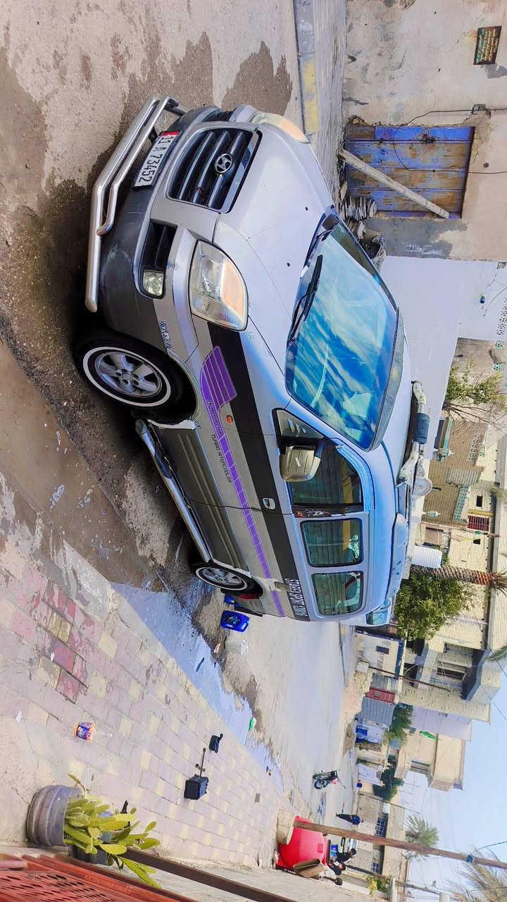 سلام عليكم شباب ستاركس 2006 مكينه وكير واكسل زينات تبريد تدفئه شغالات شواصي بلادي رقم بغداد باسمي سنويه ل31 تخم تاير باتري ودينمو جديد مكانهه ديالى خان بني سعد  سعره 83 وبيهه مجال ***********
