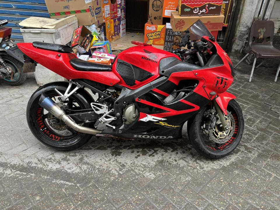 السلام عليكم افوراي 600 مكينه وكير بلاد مملعوب بيها ولا مفتوحه دراجه بلاد لا تبخير ولا تنقيص ولا صوت دهن جديد فلتر جديد تشغل وتطلع نقصها دبل الخلفي نص عمر والمري مالتها موجوده بس مشادها السعر 22 الي متعجبه يعبر المنشور بكلمه طيبه والي ميعجه سعرها الله يرزقه الاحسن منها الشراي يتصل ***********
