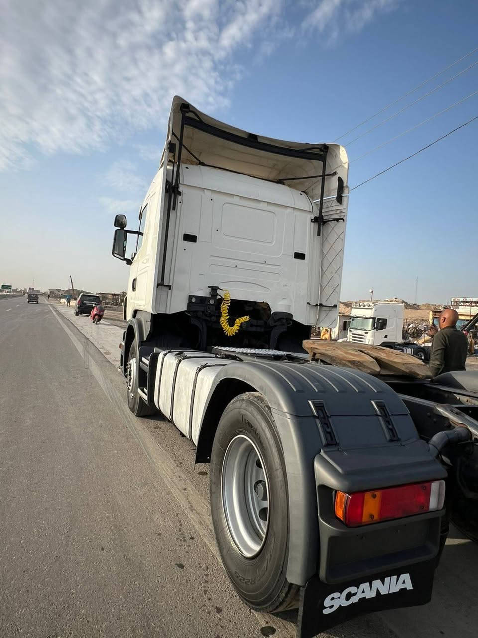 سلام عليكم اقره منشور
‏سكانيا
موديل موديل 2009
‏بدون ارقام 
‏كير عادي 900 رتايدر 
‏قماره شاصي كفاله
‏ محرك انجكشن 4 خطوط 
‏السعر 150 ورقه وا بيه مجال الشراي 
‏العنوان بغداد جرف النداف كراج العقابي على نزلت البزل 
‏لا ستفسار فقط لا الشراي خاص


**إذا كنت صاحب هذا الإعلان وتريد حذفه لأي سبب، رجاءا أرسل رسالة إلى الدعم الفني**