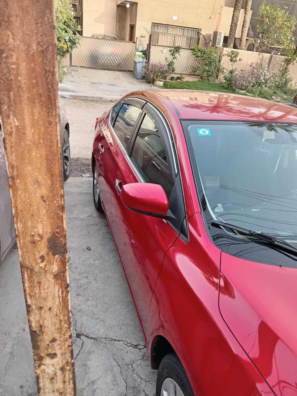 نيسان سنترا 2018 رقم بغداد للبيع 
مواصفات السياره Sv
بصمه تشغيل وابواب وجنطه 
كير محرك تبريد فول 
منظومة غاز 
الحادث بنيد بارد وجاملغ يمنه خلفي بارد  
السياره مكفولة من الصبغ 
تخم تاير جديد 
وسونار موجود 

اني مكلف بالنشر 
رقم صاحب السيارة للتواصل والاستفسار *********** واتساب
