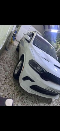 سياره دوج دورنكو 2023 ماشيه 11 الف سياره 6سلندر مواصفات واحد ع واحد فو...