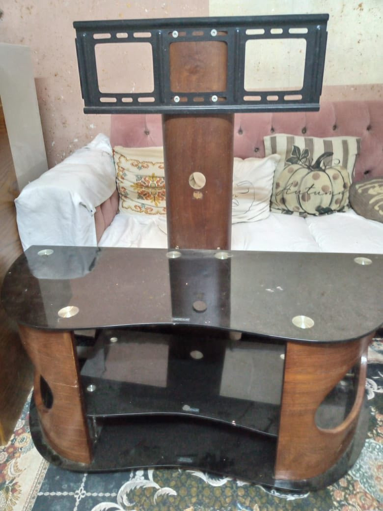 السلام عليكم غراض للبيع الي بأسعار مناسبة الي يريدهن يتفضل خاص او واتساب ***********
