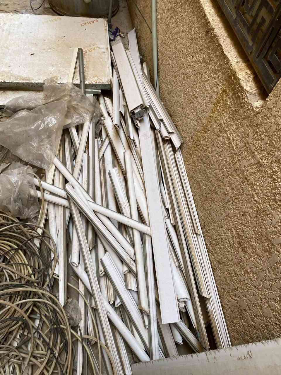 بسبب الوعود الكاذبة ...
غرفة سندويج بنل ممنصبة بكافة ملحقاتها موجودة في القادسية /شارع البلاج الشراي يجي يحلل ويقيمها وياخذها 
📞***********
