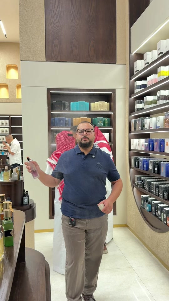 @رمال الخليج للعطور #سيف_الخفاجي_للعطور_***********_*********** الف مبروك افتتاح الفرع الثاني 
