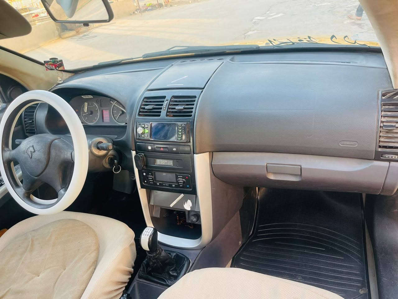 سلام عليكم
سمند

موديل ١٧
السعر 50 وبيها مجال قليل 

جاهزة / كير / مكينه / حداديه /  تدفئه / تبريد ثلج / هيئة مصفره  / غرامات مصفره /   تخم تاير  بسمي مداور ثاني يوم 

سياره ما عايزه شغل و اطلع 

الشراي ***********
