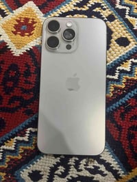 آيفون ١٥ برو ماكس • نضافة ١٠٠/١٠٠ • بطارية ٨٨%