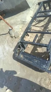 للبيع شاصي رقم ابيض طاك من يم الركبه السعر 500 وبيه مجال مكلف بل نشر ل...