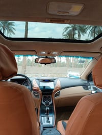 نيسان سنترا • ٢٠١٤ • رقم بغداد