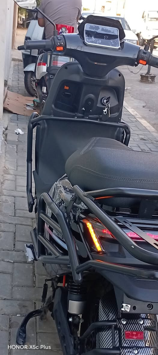 السلام عليكم ماطور شحن فول نظيف💯 وضع شركه صار شهر يمي رقم ***********وبي وتس سعر مليون
