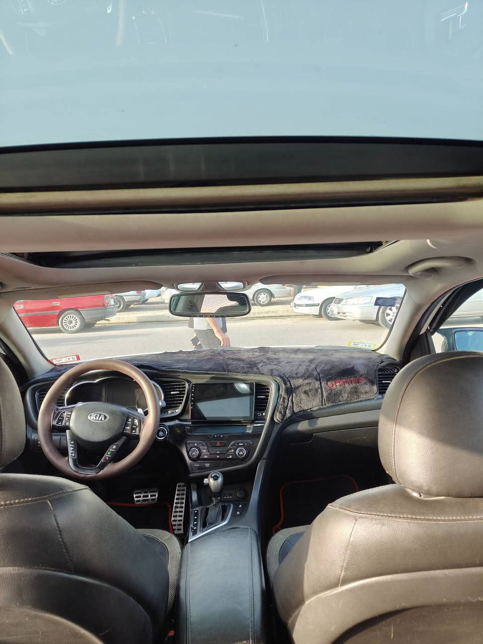 السلام عليكم
للبيع اوبتما 2011 امريكي ضربته بنيد وجاملغ صبغ بدون دواخل بالعراق كلير رش بابين والجاملغ عكس السائق الخلفي بدون دواخل سياره فول مواصفات vip اعلى شي بالاوبتما 
رقم انبار دولي جديد كير ومحرك بحاله جيده حداديه نص عمر 
السعر 105$ وبيها مجال 
مكانه فلوجه 
اتصال ***********
