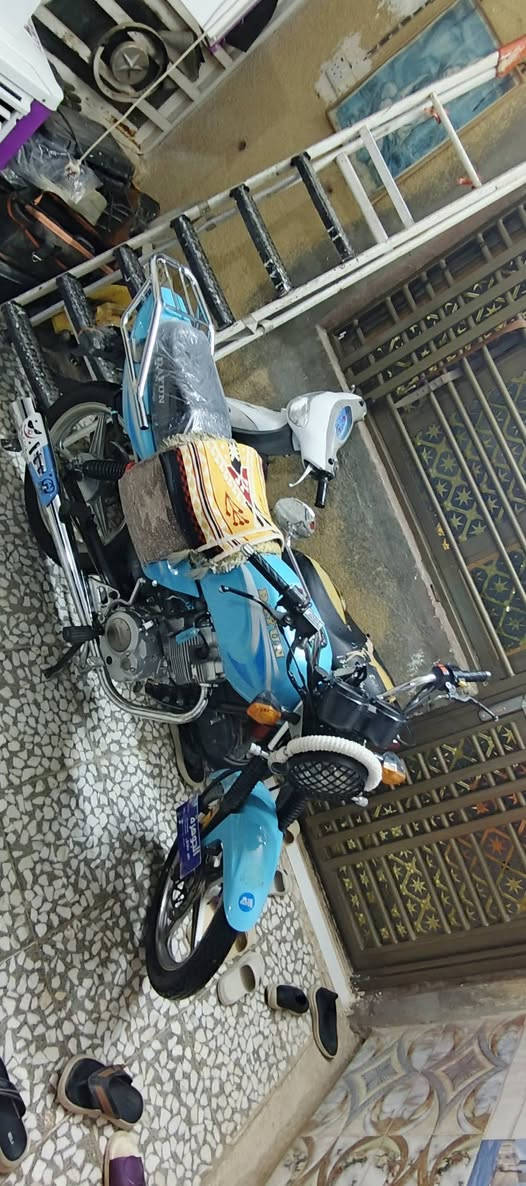 اعيد لنشر بسبب لوعود الكاذبه سلام عليكم دايون عضم  مديل 23 وكيل ثامر خلخال اوراق أصولي وصل معرض باسمي تخم تاير جديد دراجه مامفتوحه حتى تفيلس مامفيلسه جديده بمعنى لكلمه مكاني كربلاء طويريج للستفسار اتصل🗣📲📞 ***********
