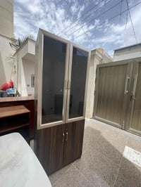 ملحق مكتبي طول 3 متو عرض متر كامل ملحقات العنوان البصرة الزبير 0772910...